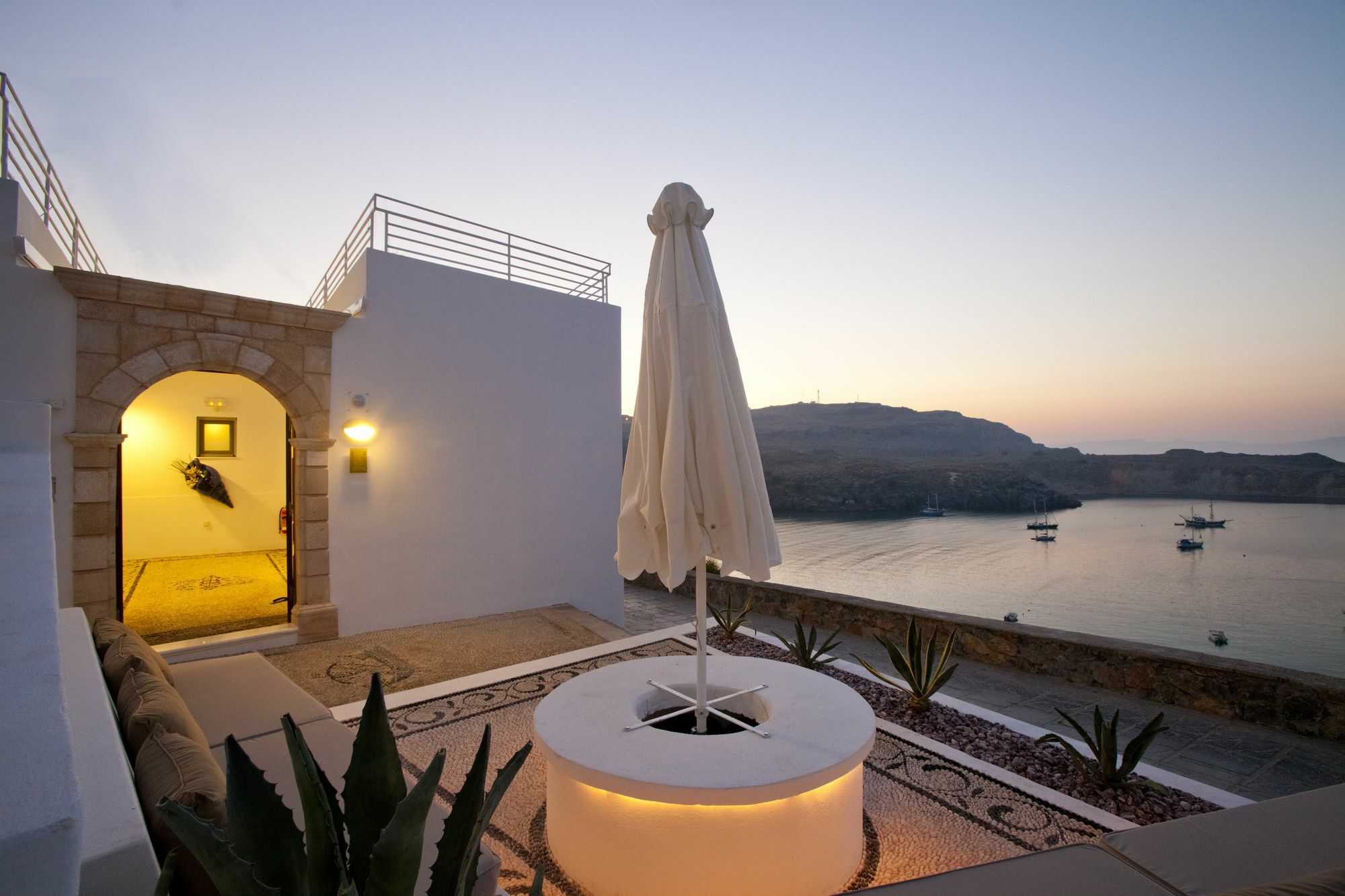 Lindos Shore Boutique Villa With Sea View Exterior photo
